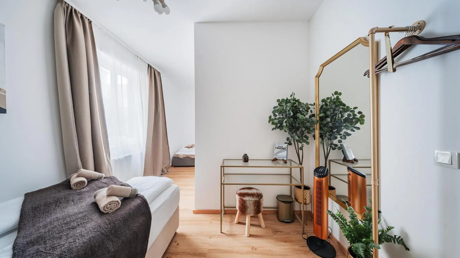 The Peak By Home1 Innsbruck Hostel